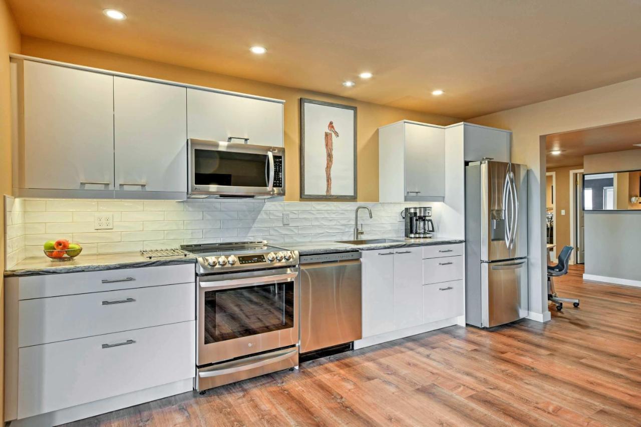 Airy Home Near Anacortes With San Juan De Fuca Views Buitenkant foto